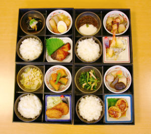 bento02 300x266 - 本日のメニュー